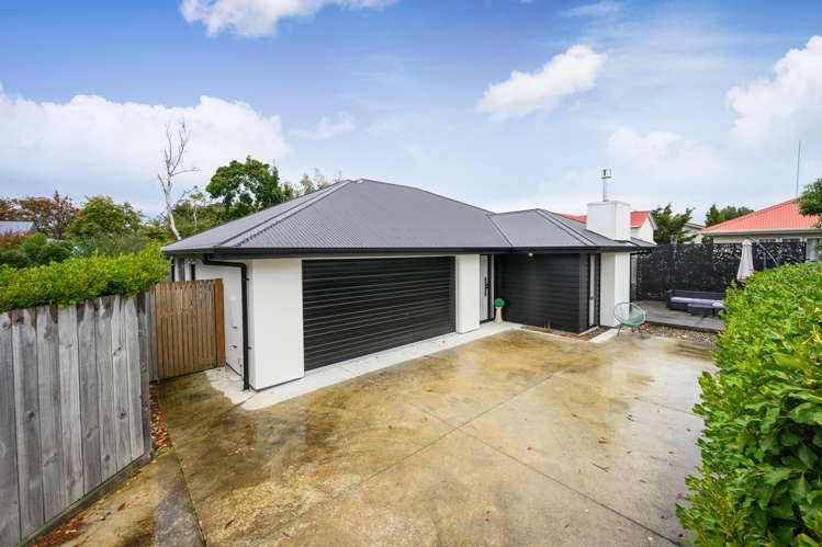6 Ngaio Street West End_6