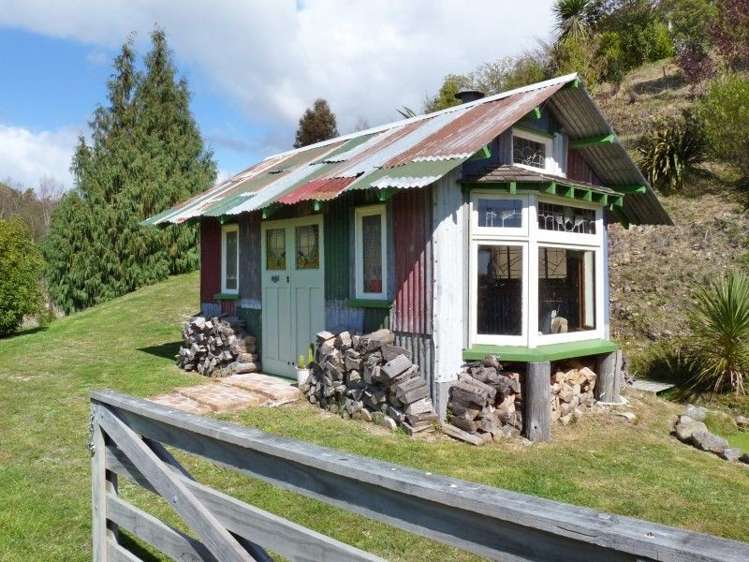 89 Totara View Road Wakefield_19