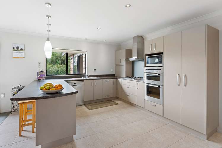 18 Ludlam Way Otaki_11