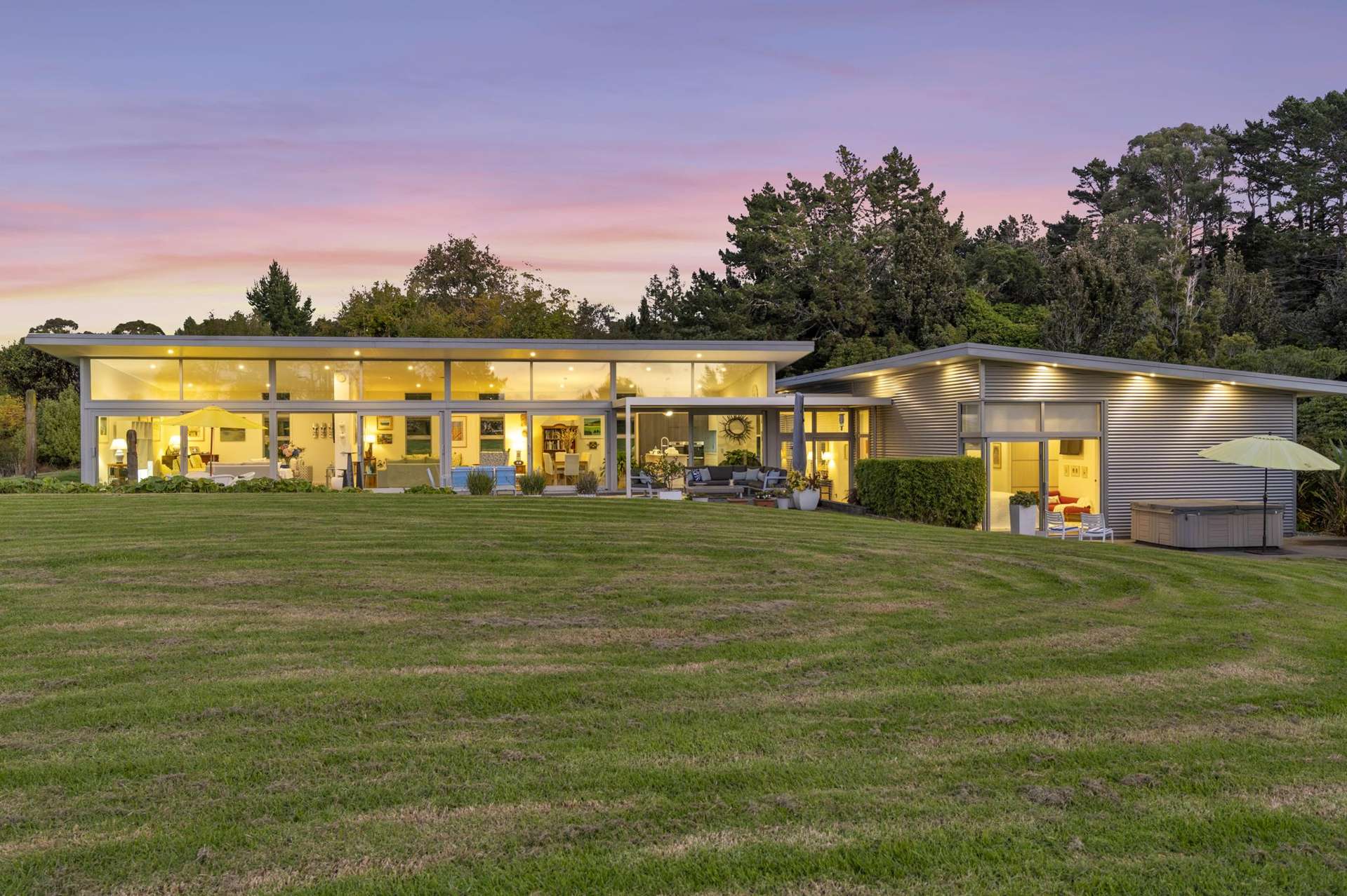 299 Surrey Hill Road Kaitake_0