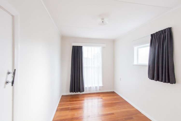 856 Hokio Beach Road Hokio Beach_11