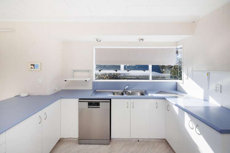8 Brown Street Foxton_13