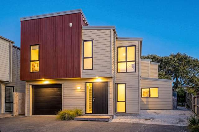 New,Freehold,Space & Sunshine,Westlake