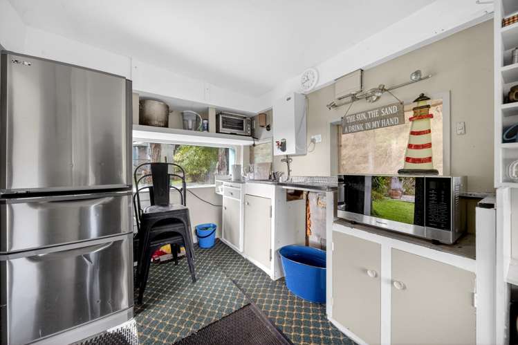 5528 Masterton Castlepoint Road Castlepoint_25