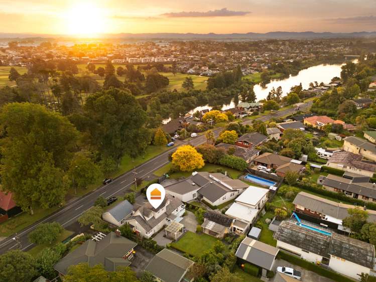 992 River Road Queenwood_1