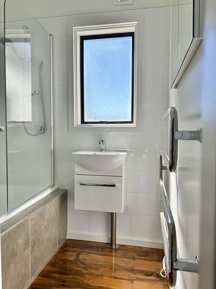 99 High Street Waipawa_10