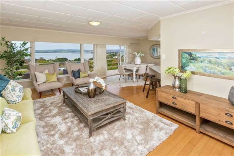 6 Montgomery Crescent Cockle Bay_4