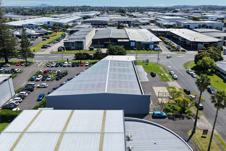 16 Highbrook Drive East Tamaki_11