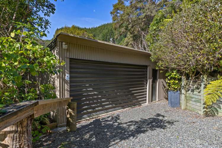 1703 Kenepuru Road Kenepuru Sound_34