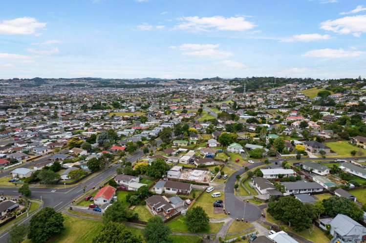 21 Oreti Place Clover Park_20