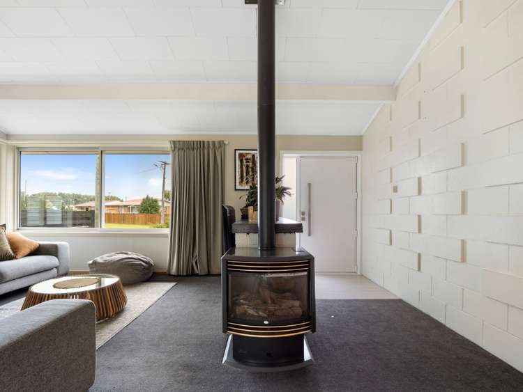 5 Darroch Street Fairy Springs_7