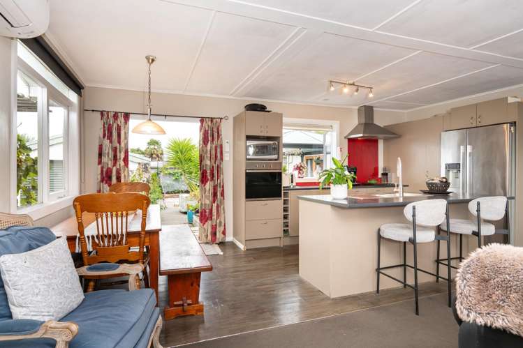 34 Elliott Crescent Havelock North_14