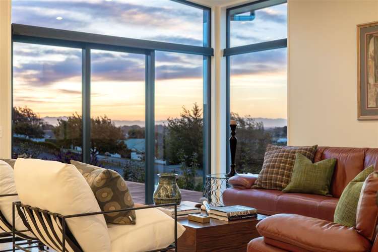 10 Hewers Lane Kennedys Bush_8