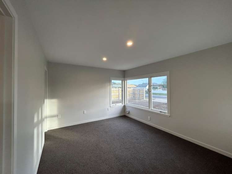33 Wharerangi Road Tamatea_3