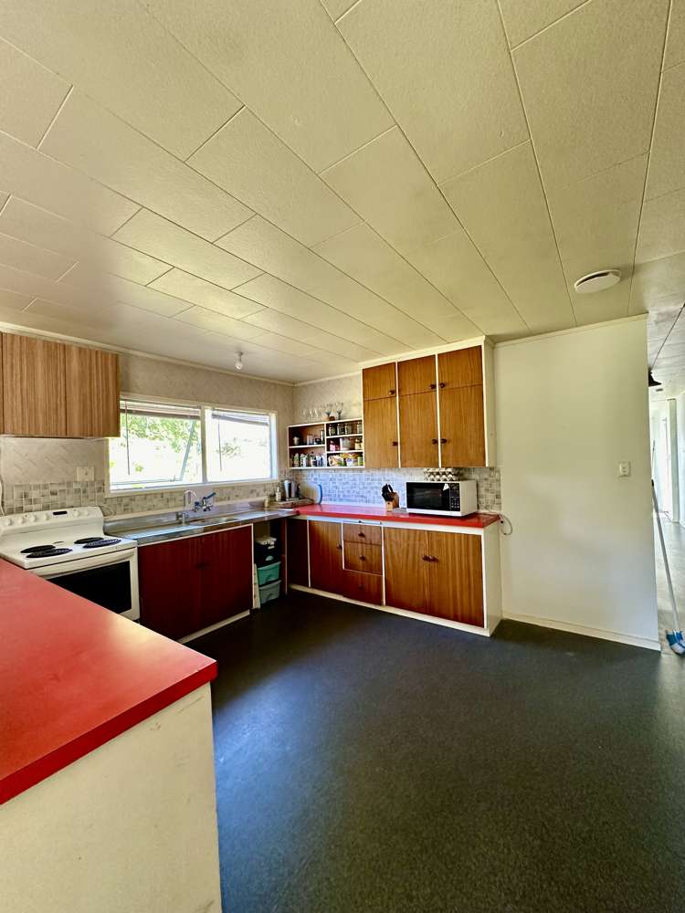 82 Quarry Road Awanui_13