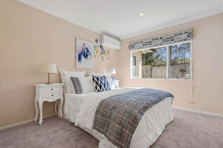 27 Franshell Crescent East Tamaki_11