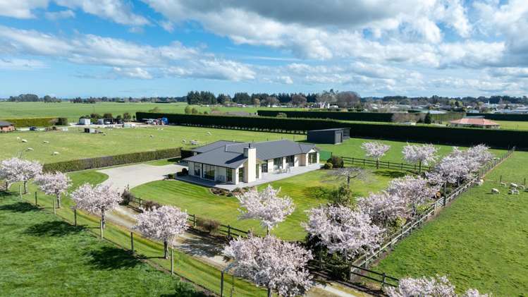 24 Mckinnon Road Edendale_47