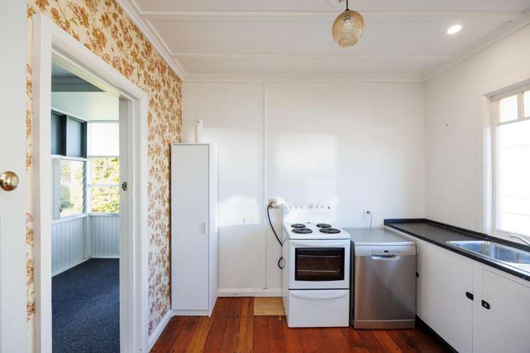 23 Ross Street Marton_19