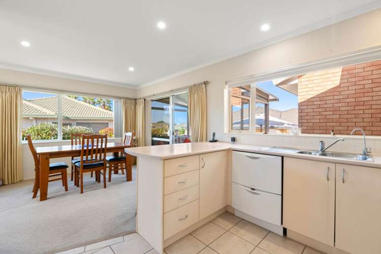 23 Kath Hopper Drive Orewa_13