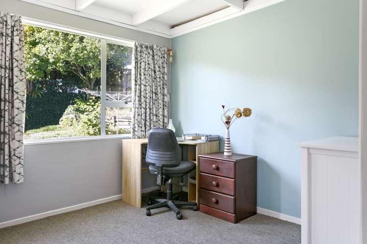 6 Regents Grove Richmond Heights_10