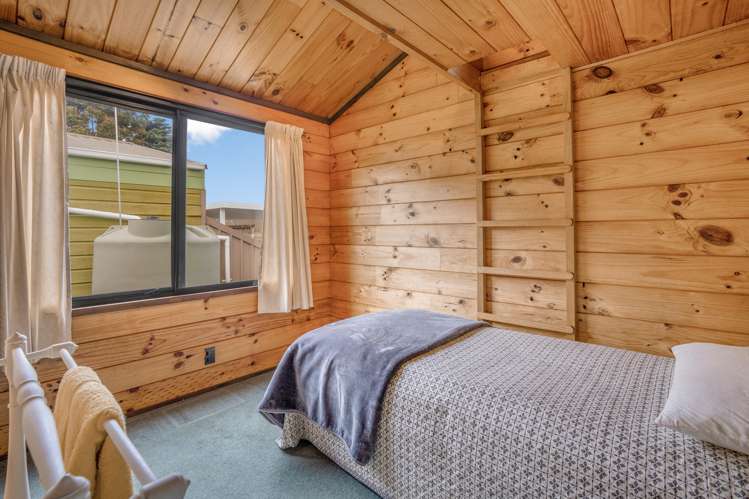 19 Deller Drive Carterton_14