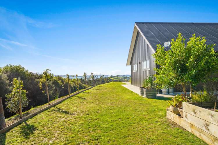 29 Martins Bay Road Mahurangi East_32