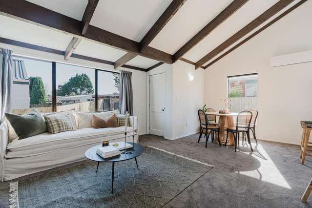 8c Macdonald Road Glenview_1