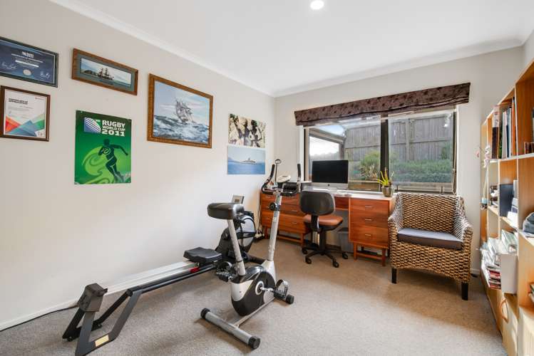 16 Seamount Drive Red Beach_12