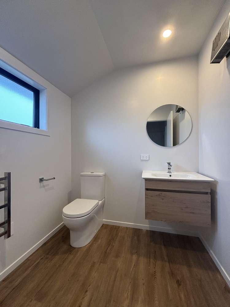 2/56 Olliviers Road Phillipstown_8