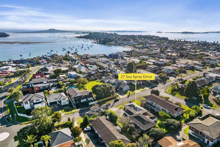 1/27 Sea Spray Drive Bucklands Beach_15