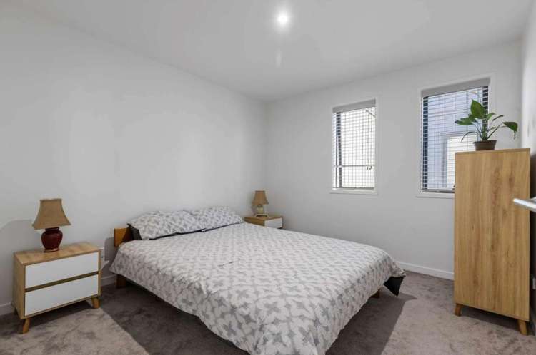 208/8 Gray Avenue_5