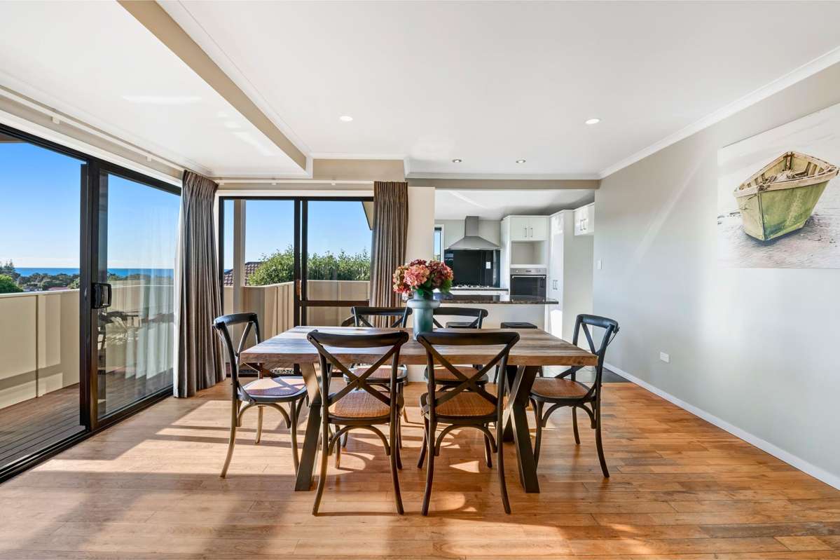 24 Halldene Terrace_2