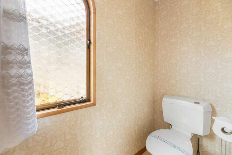 12 Shandon Road Vauxhall_22