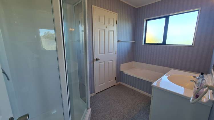 36 Ridgeway Drive Kamo_7