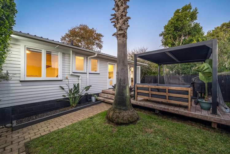 2/12 Pandora Place Pakuranga_15