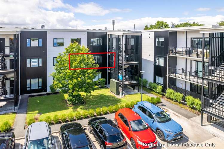 106/17 Vialou Street Hamilton Central_10