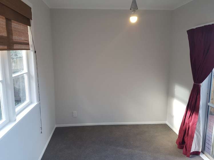 7 Houpara Street One Tree Hill_11