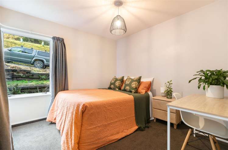 10a Mackinnon Terrace Fernhill/Sunshine Bay_11