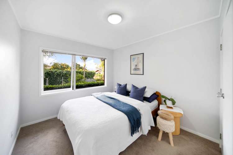 46 Meadway Sunnyhills_9