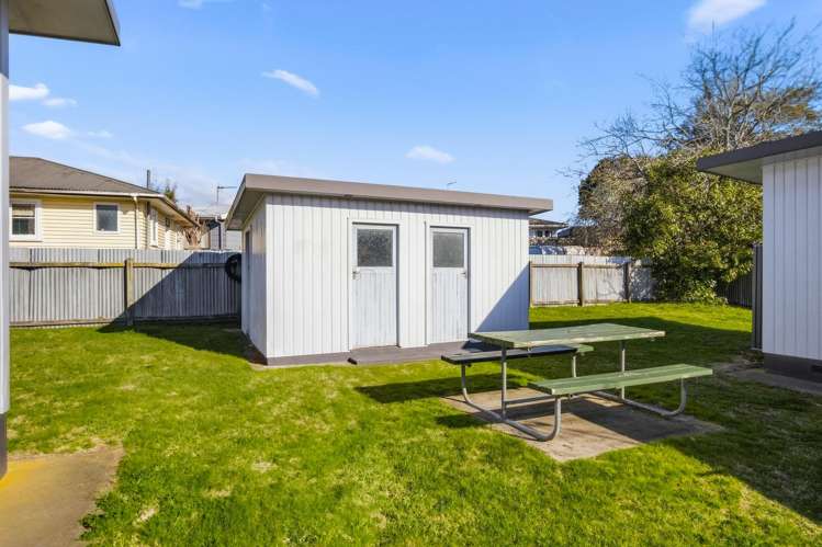 39 & 41 Te Hatepe Avenue Taupo_9