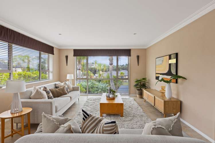 52 Grovenor Drive Orewa_11