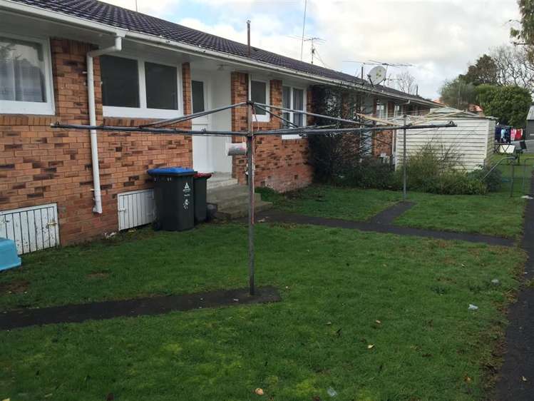 2/84 Canal Road Avondale_8