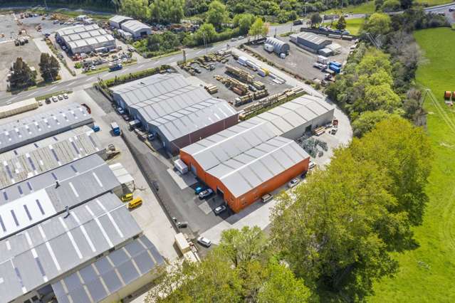 High-Stud Industrial Facility – Heavy Industry Zone