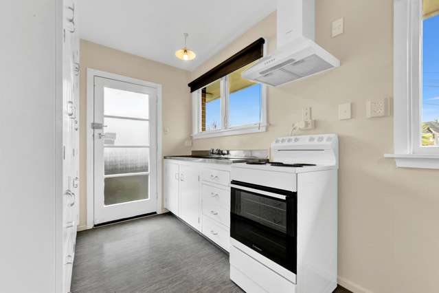 2/694 Avonside Drive Avonside_2