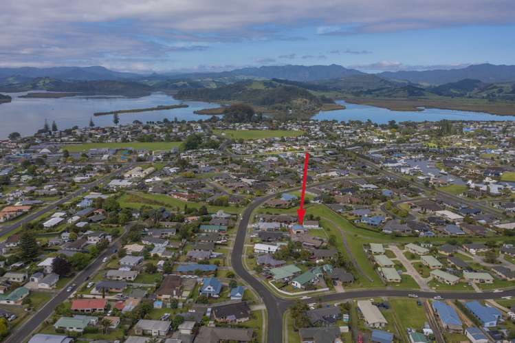 45 Cholmondeley Crescent Whitianga_15