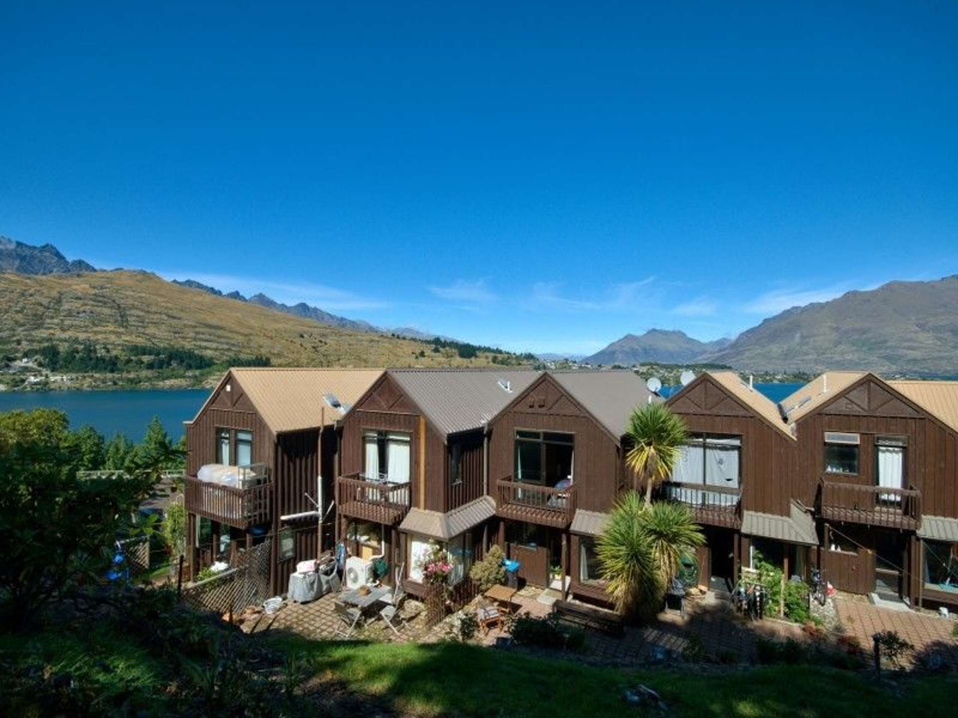 2c Larch Hill Place Queenstown_0