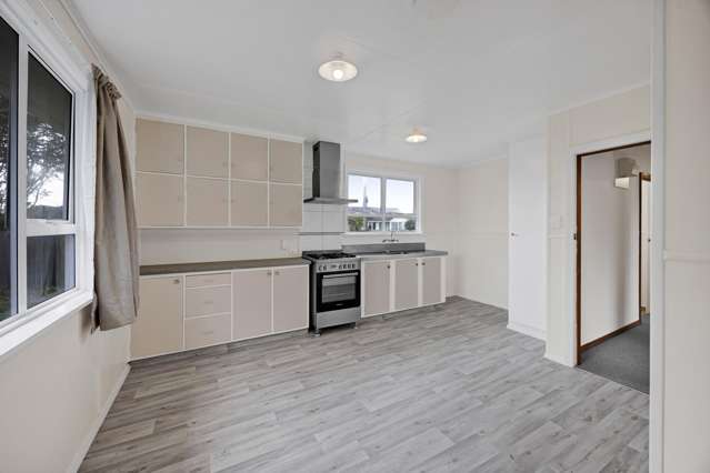 18 Acourt Street Hawera_1