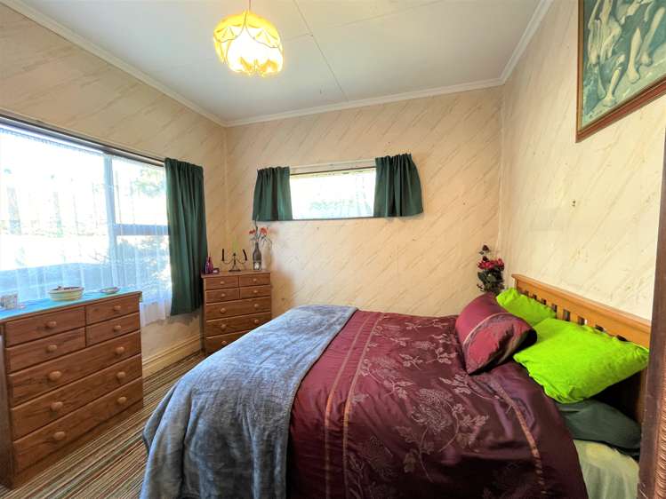 153 Benhar Road Balclutha_14