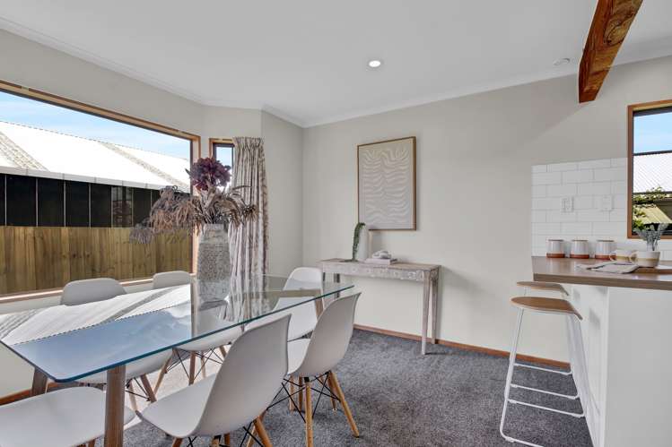 41 Birchfield Avenue Dallington_8