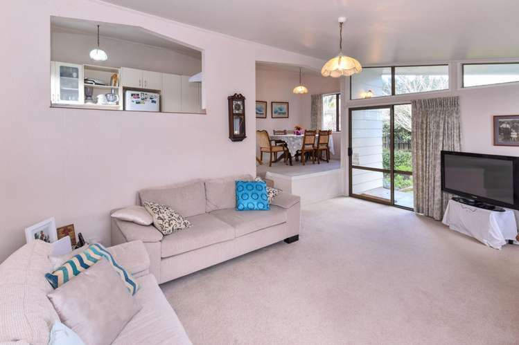 18 Pinehurst Place Wattle Downs_2